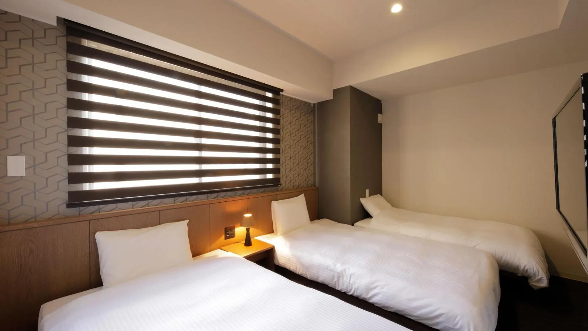 Smart Place Inn Kyoto Shijo Horikawa Hotel