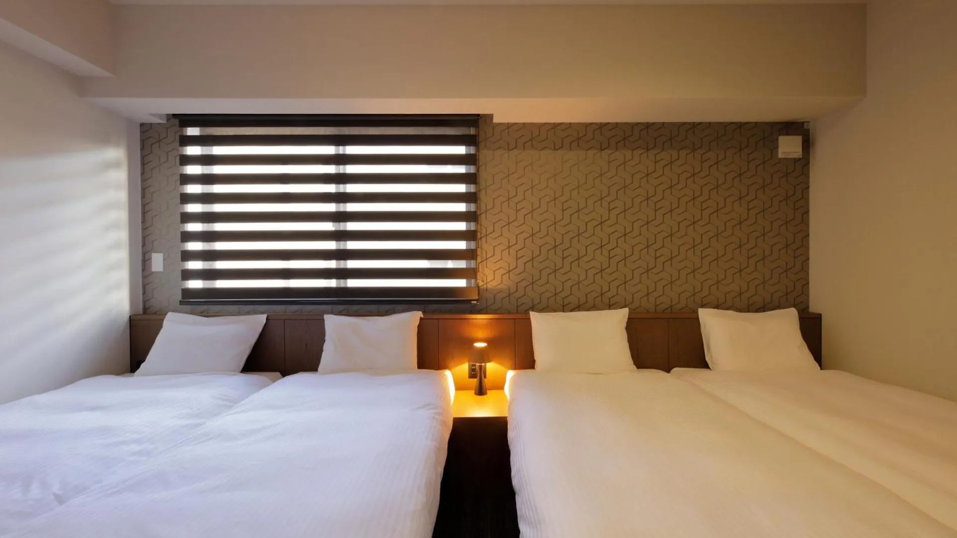Smart Place Inn Kyoto Shijo Horikawa
